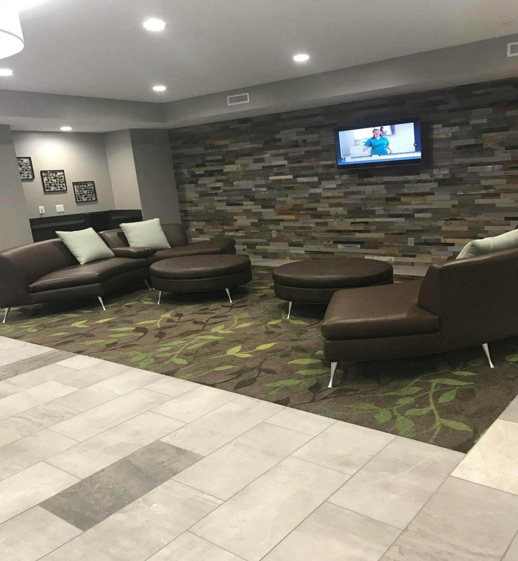 Candlewood Suites Independence By Ihg Selsa Екстериор снимка